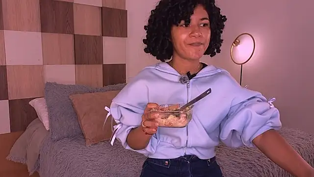 Adele Carter  online show from January 14, 2026, 2:42 pm