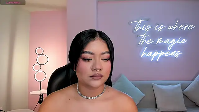 Snapshot of GabriellaLee chatting on October 7, 2025, 2:34 am GabriellaLee online show from October 7, 2025, 2:34 am