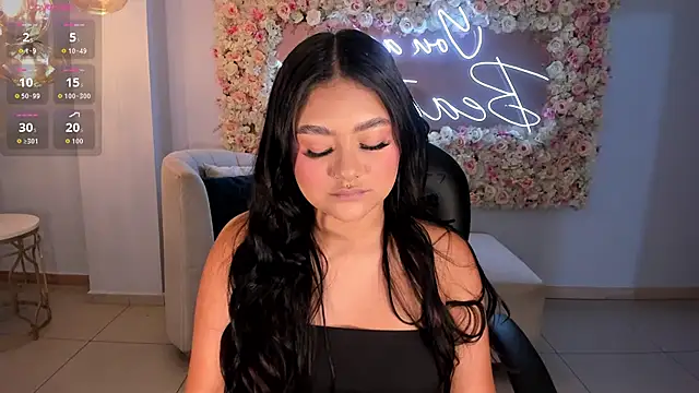 Snapshot of GabriellaLee chatting on September 24, 2025, 2:29 am GabriellaLee online show from September 24, 2025, 2:29 am