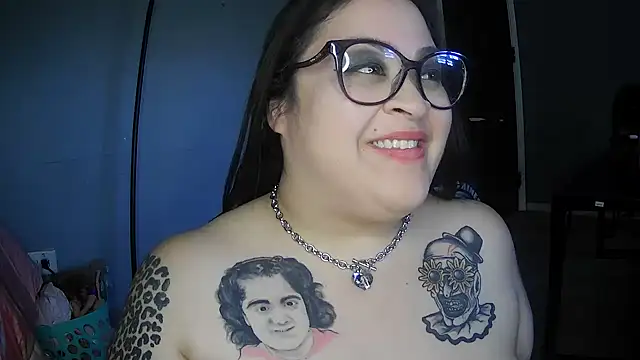 tillymarie34 online show from March 14, 2025, 6:39 pm