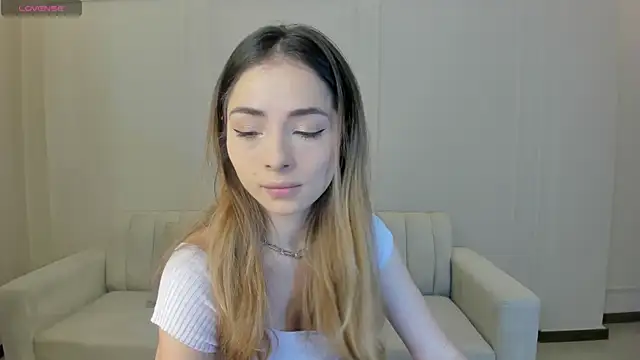 StacyWoods online show from March 27, 2026, 11:33 am