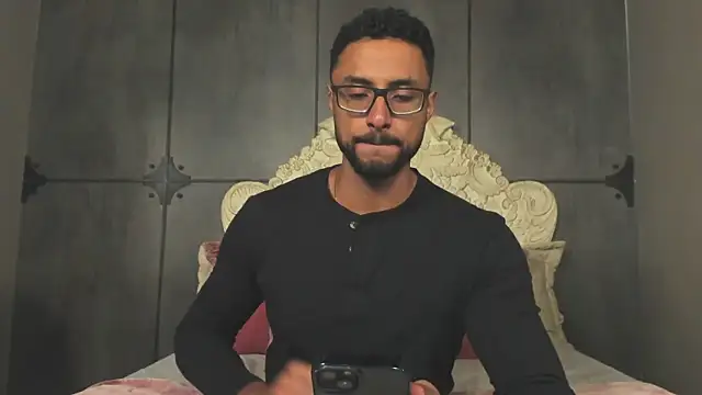 Snapshot of LiamGarcia1 chatting on October 13, 2025, 11:56 am LiamGarcia1 online show from October 13, 2025, 11:56 am