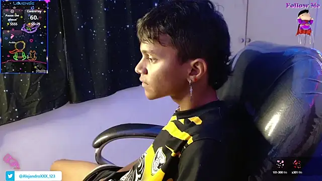 loistwink  online show from March 16, 2025, 3:36 am