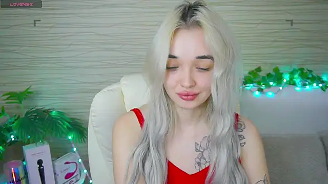 Snapshot of Ashley_S chatting on March 2, 2025, 5:23 am Ashley S online show from March 2, 2025, 5:23 am