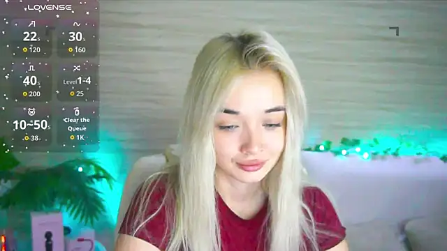 Snapshot of Ashley_S chatting on September 22, 2025, 10:05 pm Ashley S online show from September 22, 2025, 10:05 pm