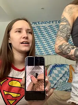 Snapshot of HotCaramellsTV chatting on October 1, 2025, 9:03 am HotCaramellsTV online show from October 1, 2025, 9:03 am