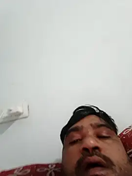 pintuS40 online show from April 4, 2026, 1:34 am