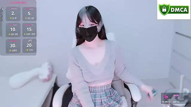 Snapshot of whitelee2 chatting on September 24, 2025, 12:33 pm whitelee2 online show from September 24, 2025, 12:33 pm