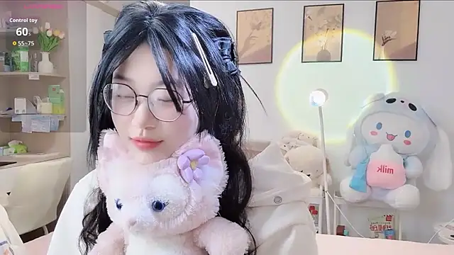 Luminous163 online show from October 1, 2025, 1:15 pm