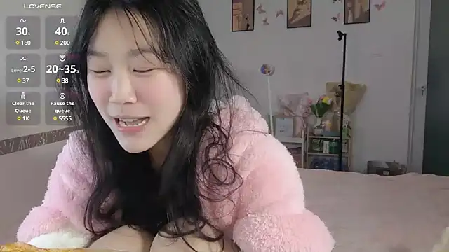 Luminous163 online show from February 9, 2025, 7:48 am