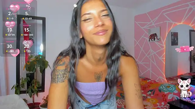 CoralRigan online show from October 3, 2025, 3:52 am