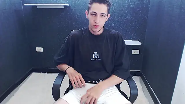 Kerverr  online show from January 12, 2026, 9:20 pm