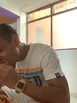 Snapshot of Salomon_koude chatting on February 7, 2026, 6:16 pm Salomon koude online show from February 7, 2026, 6:16 pm