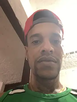 Snapshot of Salomon_koude chatting on February 12, 2026, 6:29 pm Salomon koude online show from February 12, 2026, 6:29 pm