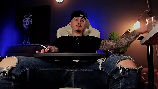 uptomatty online show from March 29, 2026, 8:49 am