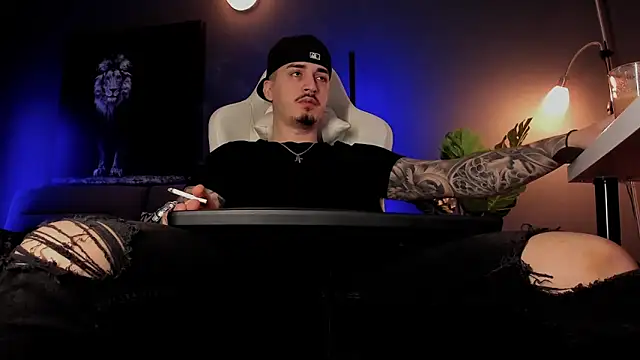 uptomatty online show from April 2, 2026, 9:16 am