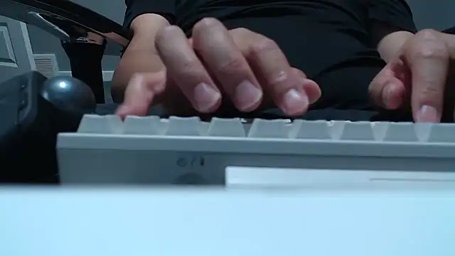 Snapshot of nimirole chatting on September 26, 2025, 4:52 am nimirole online show from September 26, 2025, 4:52 am