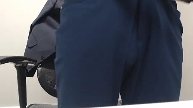 Snapshot of nimirole chatting on September 22, 2025, 5:30 pm nimirole online show from September 22, 2025, 5:30 pm