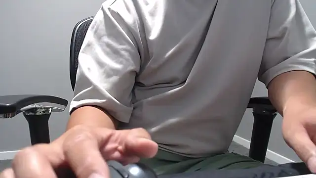 Snapshot of nimirole chatting on September 20, 2025, 5:40 pm nimirole online show from September 20, 2025, 5:40 pm