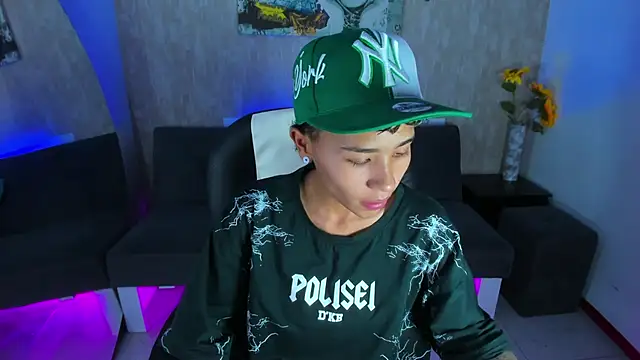 nova sex01 online show from March 8, 2026, 6:28 am