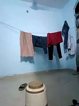 Snapshot of Shubu_76 chatting on October 14, 2025, 2:28 pm Shubu 76 online show from October 14, 2025, 2:28 pm