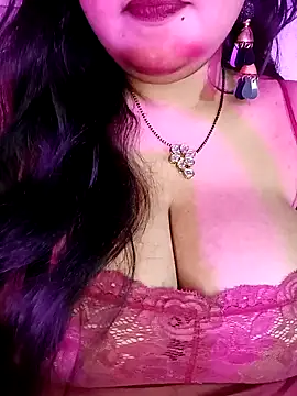 Snapshot of Suhanakhan00 chatting on January 11, 2026, 7:37 am Suhanakhan00 online show from January 11, 2026, 7:37 am