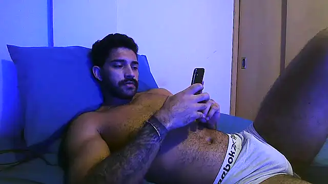 macho fit online show from March 9, 2026, 6:00 pm