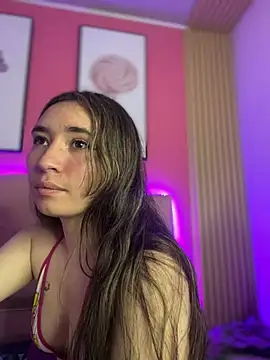 Snapshot of Sophie_LS chatting on March 7, 2025, 5:51 am Sophie LS online show from March 7, 2025, 5:51 am