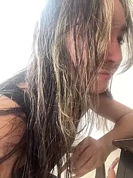 Snapshot of Sophie_LS chatting on February 25, 2025, 7:16 pm Sophie LS online show from February 25, 2025, 7:16 pm