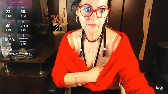 Snapshot of exymilf_ chatting on February 16, 2025, 6:10 pm exymilf online show from February 16, 2025, 6:10 pm