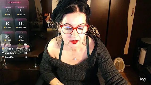Snapshot of exymilf_ chatting on February 22, 2025, 5:24 pm exymilf online show from February 22, 2025, 5:24 pm