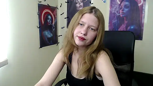 StellaCRL online show from April 18, 2026, 12:18 pm