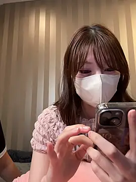 Snapshot of ASUKA-TV chatting on July 3, 2026, 11:17 am ASUKA-TV online show from July 3, 2026, 11:17 am