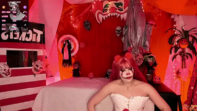 Lizzie-Evans online show from October 31, 2025, 12:13 pm