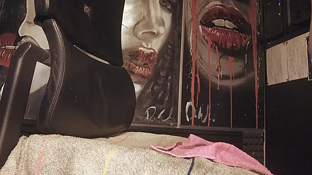 dani4334 online show from October 7, 2025, 8:48 am