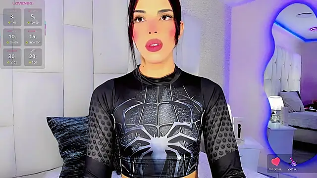 Snapshot of CandyJoselyn chatting on October 30, 2025, 12:47 pm CandyJoselyn online show from October 30, 2025, 12:47 pm