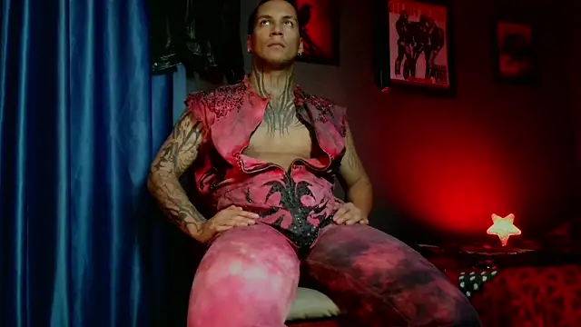 Leonnardo Jaramillo online show from February 22, 2026, 10:00 pm