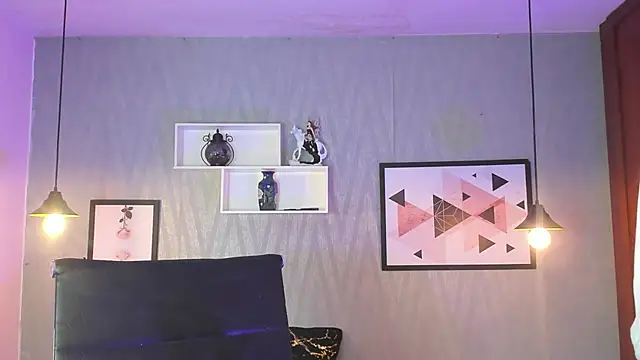 Valeria roussi online show from January 9, 2025, 1:35 pm