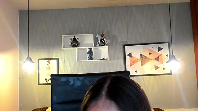 Valeria roussi online show from December 21, 2024, 2:04 pm