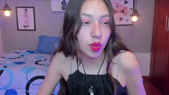 Valeria roussi online show from February 14, 2025, 3:47 pm