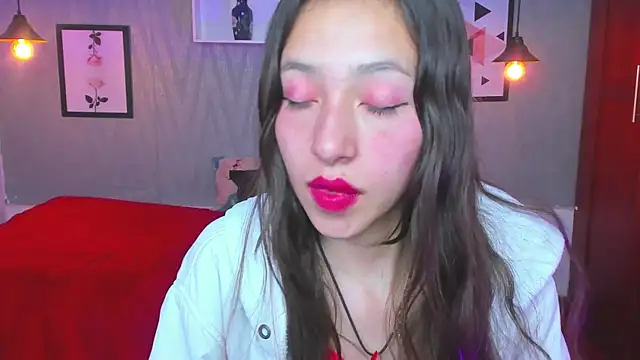 Valeria roussi online show from January 16, 2025, 8:03 pm