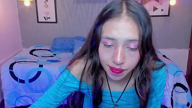 Valeria roussi online show from February 20, 2025, 5:09 pm