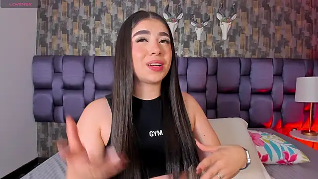 Snapshot of IsabellaAnngel chatting on October 9, 2025, 2:12 am IsabellaAnngel online show from October 9, 2025, 2:12 am