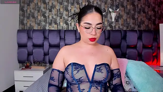 Snapshot of IsabellaAnngel chatting on October 3, 2025, 4:47 am IsabellaAnngel online show from October 3, 2025, 4:47 am