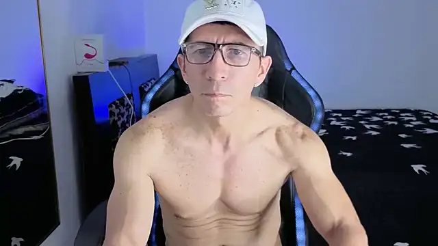 KALE 19 online show from December 2, 2025, 12:22 am