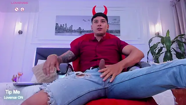 Damian23   online show from December 21, 2025, 10:17 am