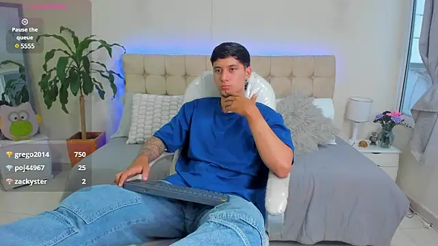 Damian23   online show from February 21, 2025, 3:54 pm
