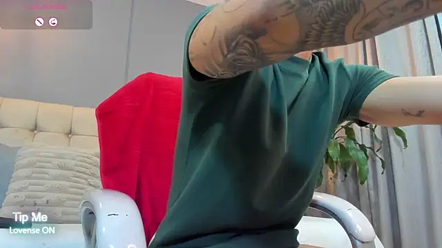 Damian23   online show from October 14, 2025, 10:16 am