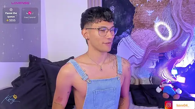 Alexx tc online show from March 25, 2026, 2:33 am