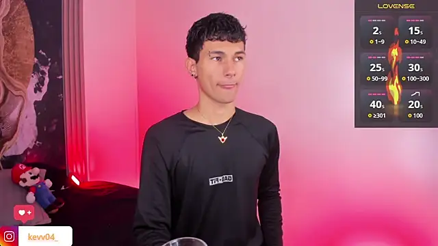 Snapshot of Alexx_tc chatting on March 4, 2026, 8:11 am Alexx tc online show from March 4, 2026, 8:11 am